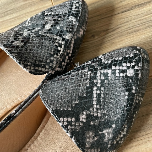 NWOT Old Navy Loafers - Picture 2 of 6